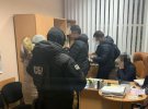 Ежемесячно за "крышевание" прокурор получала 10 тыс. грн.