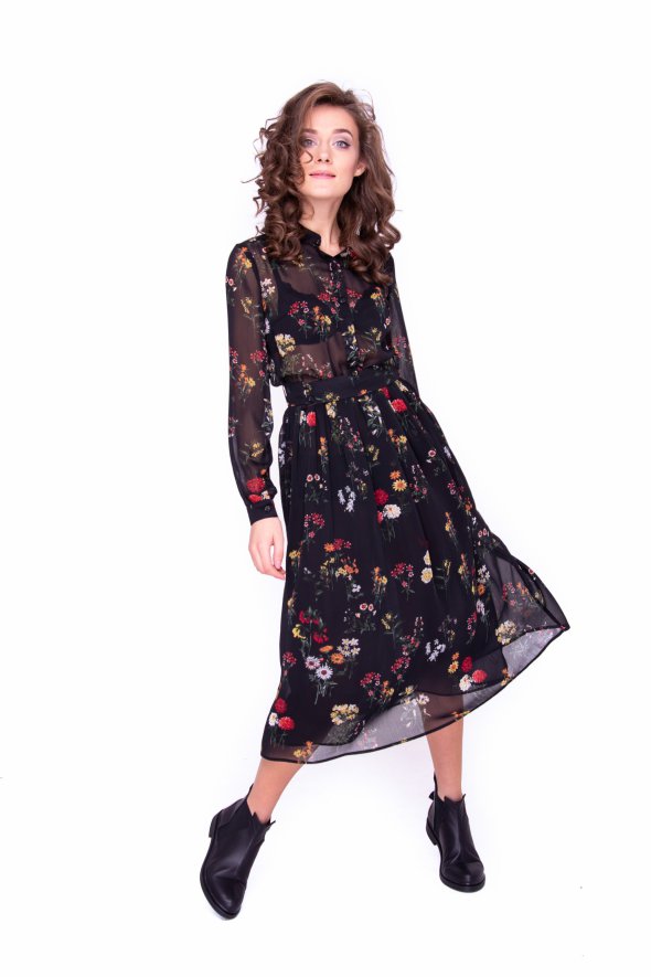 Фасони для фігури-прямокутника: сукні-футляри, сукні-сорочки, сукні-трапеції