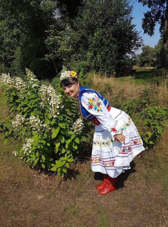 Наталія Мерецька мешкає у селі Адорп, що в Нідерландах