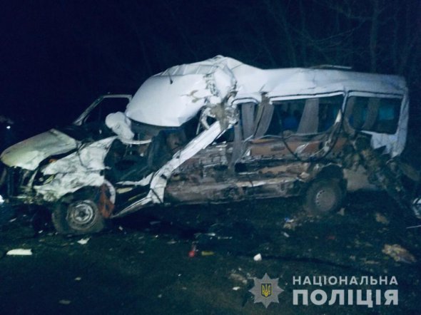 На автодороге Одесса-Овидиополь в ДТП погибли полицейские 22-летний Олег Лысюк и 24-летняя Лариса Крамаренко