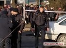 В Николаеве возле здания «Космос Плаза», где расположен Ленинский районный суд застрелили мужчину и женщину