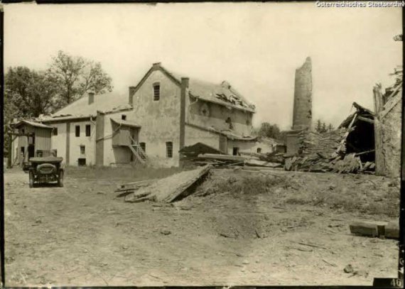 Як виглядало село Голобутів 100 років тому