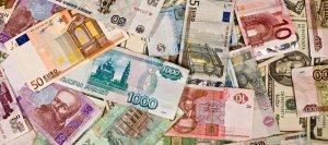 Скільки грошей відправили заробітчани в Україну