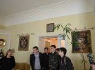 Тимошенко показала активістам будинок у Конча-Заспі