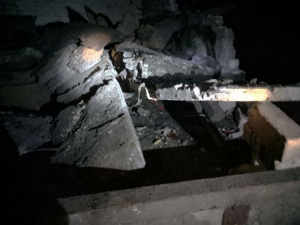 В Зеленодольске на Днепропетровщине бетонная плита привалила 50-летнего и 25-летнего мужчин