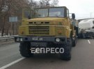 На выезде из Киева на Брест-Литовском шоссе произошло ДТП с участием военного автомобиля КрАЗ