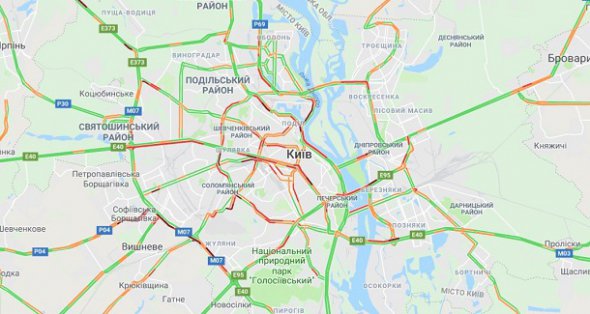 Киев: 7-балльные пробки сковали столицу из-за снега