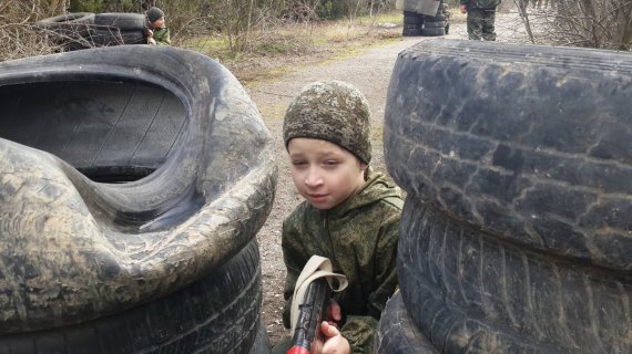 В окупованому Криму створили табір, в якому діти проходять "курс молодого бійця"