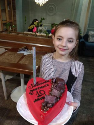 10-річна Настя Олійник потребує уретропластичної операції