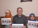 Решату Емирусеїнову 69 років. Він громадський діяч, якій відстоює права та свободи свого народу на території окупованого півострову