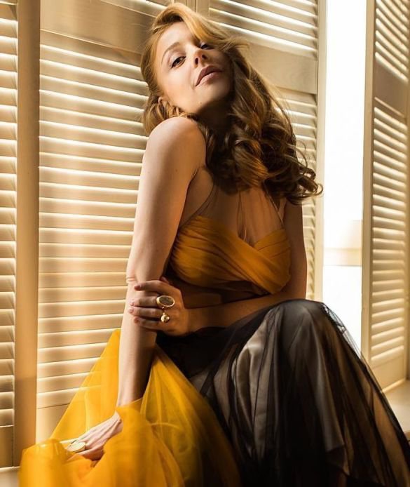 Фото з нової фотосесії співачки