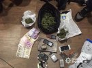 В банду наркодельцов входил полицейский - 27-летний инспектор-криминалист следственного отдела метрополитена полиции Харьковщины