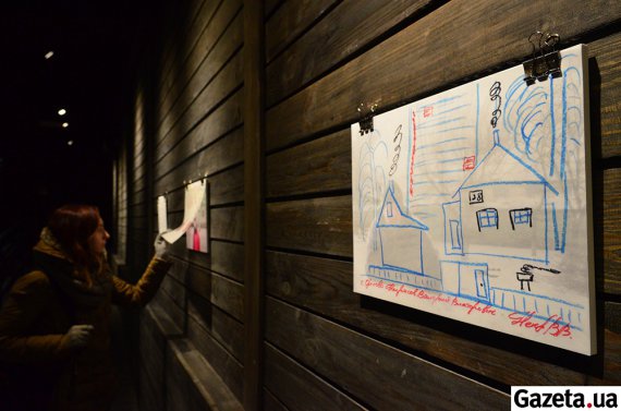 В музее тоталитарных режимов "Территория террора" открыли выставку "Восток-Дом"