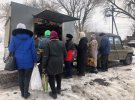 Жители села Бричковка на Полтавщине дважды в неделю покупают продукты в магазине на колесах