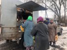 Мешканці села Бричківка на Полтавщині двічі на тиждень купують продукти в магазині на колесах