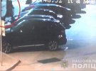 У Вишгороді  на Київщині невідомі вночі підпалили кросовер Mazda CX-5, полум’я знищило ще 3 автомобілі
