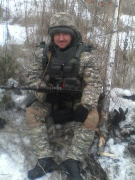 Сергій Лучкін родом з Тернопільської області. На війні отримав поранення, після якого довго відновлювався