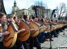 У Львові 407 бандуристів одночасно виконали твори Кобзаря - "Заповіт" та "Реве та стогне Дніпр широкий"