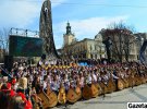 Во Львове 407 бандуристов одновременно исполнили произведения Кобзаря - "Завет" и "Ревет и стонет Днепр широкий"