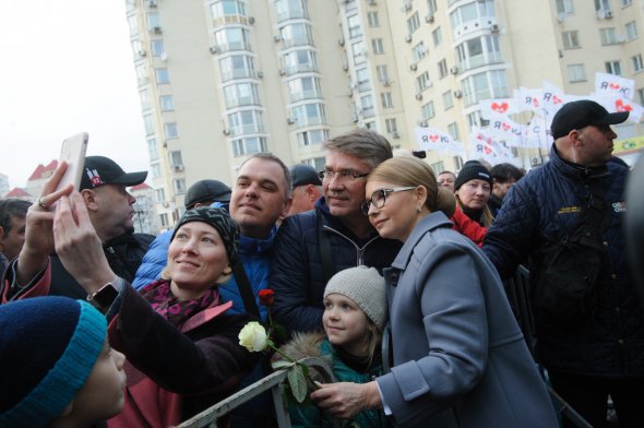 Кандидат в президенти Юлія Тимошенко розповіла про основні зміни в країні, які реалізує одразу після обрання на пост глави держави.