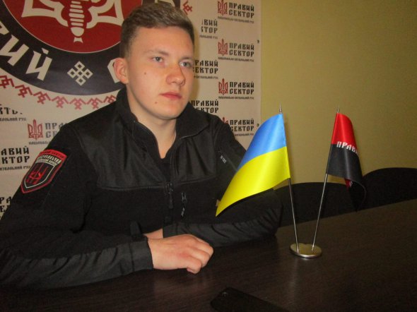 19-летний Евгений Ершов выехал из Крыма, как только получил паспорт