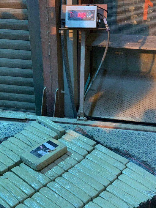 На Одещині викрили та ліквідували морський канал контрабанди великої партії кокаїну з Південної Америки