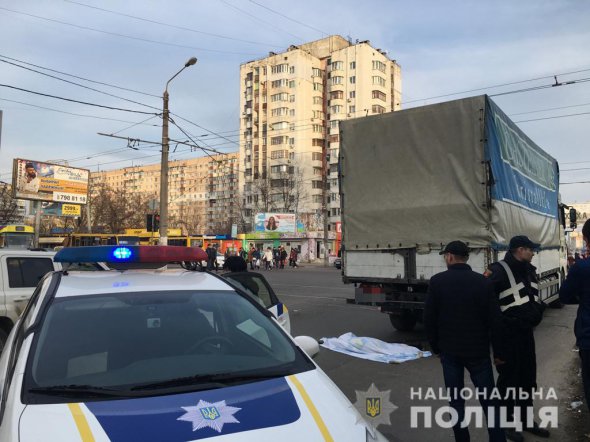 В Одесі на нерегульованому пішоходному переході вантажівка  на смерть переїхала пенсіонерку