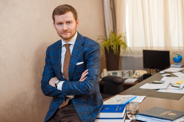 Начальник Главного управления ГФС в Киевской области Алексей Кавилин говорит, что ГФС превратилась из "репрессивной машины" на площадку для диалога между частным бизнесом и государством