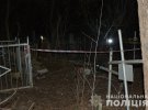Померлого хлопчика  віком до 1 місяця  на міському кладовищі на вулиці Академіка Павлова в Харкові