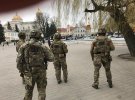 Спецпідрозділи СБУ патрулюють великі міста України. Фото: Прямий