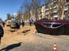 В Одессе между 6 и 7 станциями Фонтана под припаркованным автомобилем BMW произошел взрыв