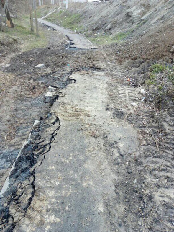 На трасі біля Терешків облаштують зупинку