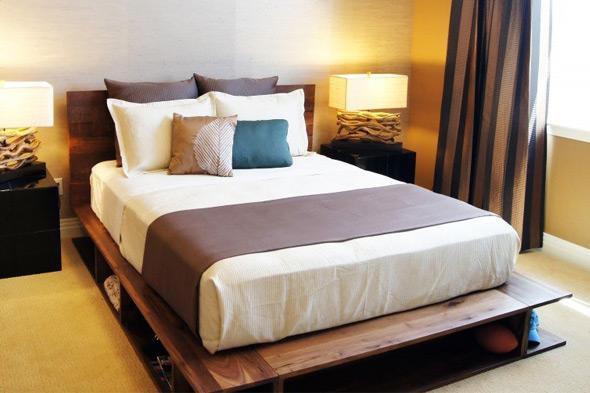 Вибираючи ліжко слід звернути увагу на його розміри, матеріал та форму