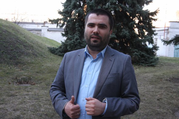 Фазыл Амзаев представитель украинского отделения политической партии "Хизб ут-Тахрир" 