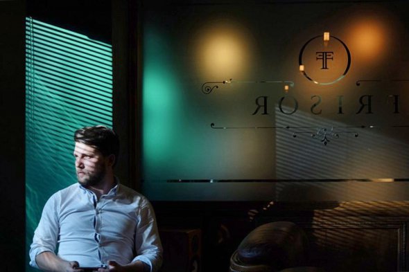 Все киевские и николаевские точки принадлежат Дмитрию, а остальные были открыты по франшизе.