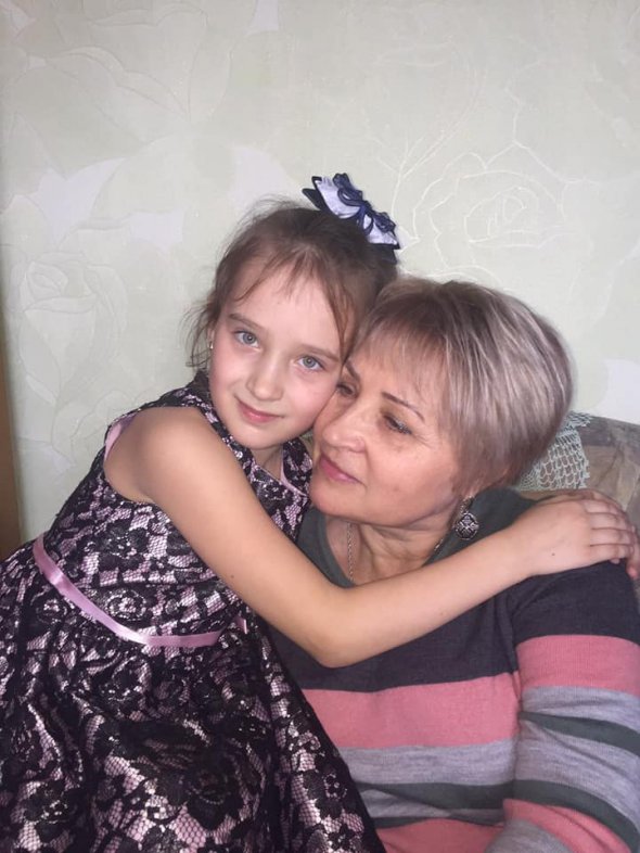 Вінниччина: рідні дівчинки, яку убила гойдалка, розповіли подробиці трагедії