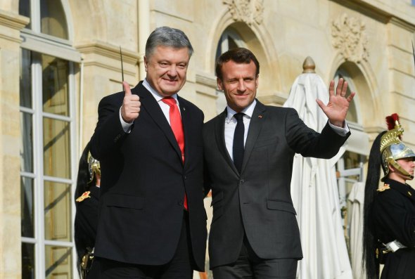 Порошенко встретился с президентом Франции