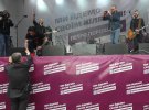 Сколько людей пришли на «дебаты»: данные полиции, СБУ и Петра Порошенко отличаются втрое
