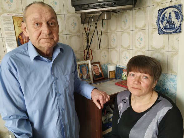 Тато та мама загиблого Михайла Станіславенка до останього сподівались, що він живий