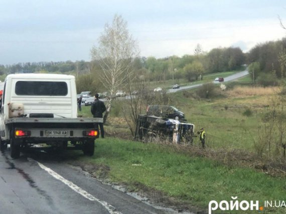 21 квітня сталася смертельна аварія на повороті до села Крупа Луцького району. Загинула 3 людей, серед них - дитина