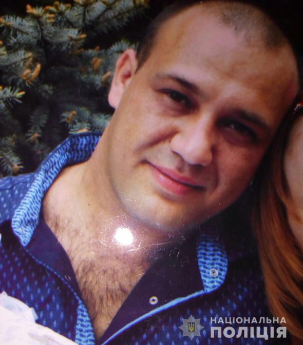 В Никополе на Днепропетровщине разыскивают 4-летнего Даниила и 5-летнего Давида Лукьяновых. Дети исчезли вместе с 35-летним отцом