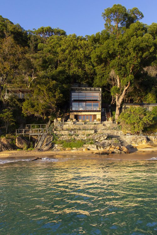 Hart House создан как современный вариант традиционных для Австралии пляжных домиков.