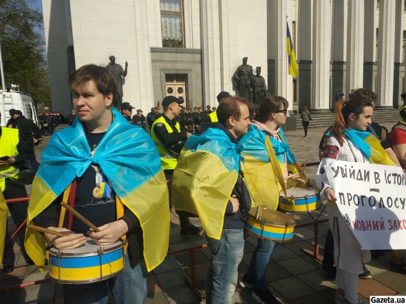 Студенти не дають заснути депутатам