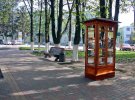 В Виннице появилась необычная уличная библиотека