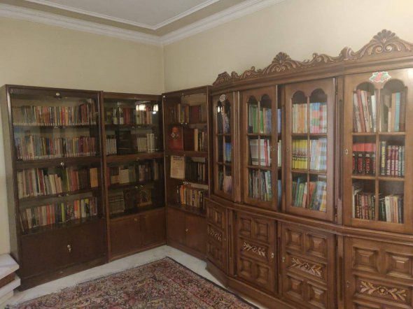 Украинская библиотека в Иране