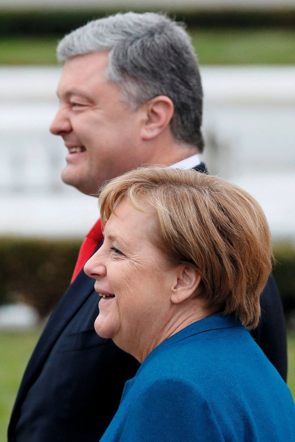 Канцлер Німеччини Ангела Меркель під час офіційного візиту в Києві зустрілася з президентом України Петром Порошенком, 1 листопада 2018 року