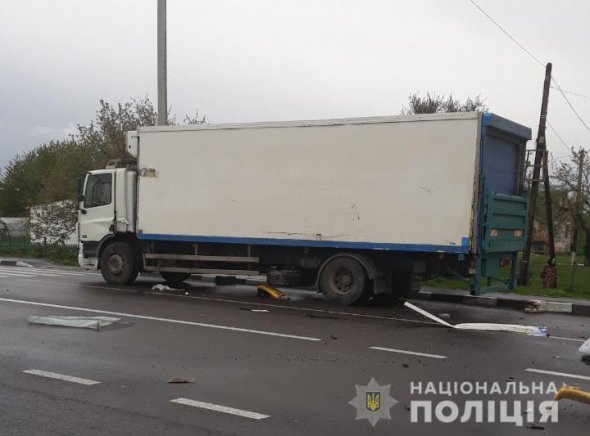 На Волині трапилася  смертельна ДТП за участю шкільного автобуса та вантажівки