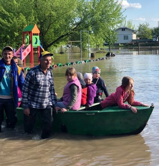 Місто Тисменицю затопило