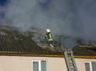 У Києві після вибуху загорівся приватний будинок