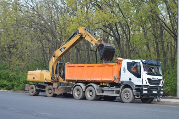 Ремонт дороги Київ-Харків